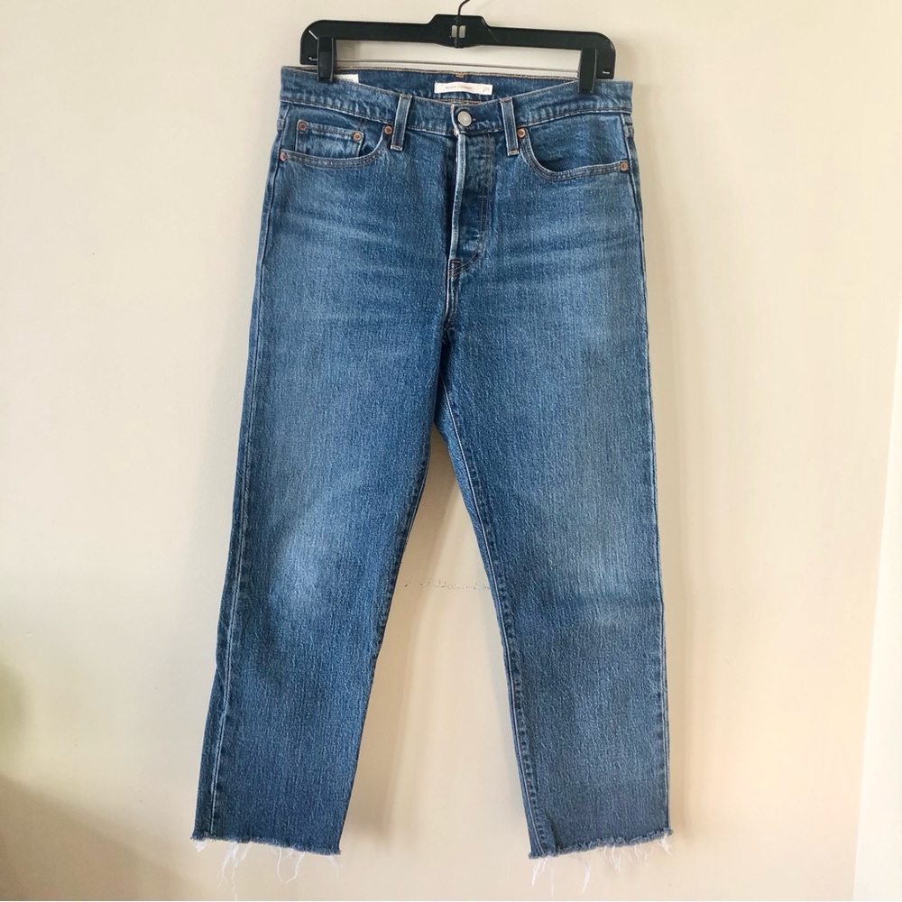 Levi’s Premium Wedgie Straight Fit Women’s Jeans size 29